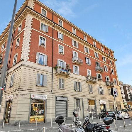 Апартаменты Alessia'S Flat - San Luigi Милан Экстерьер фото