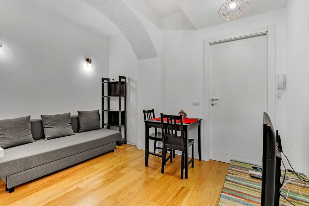 Апартаменты Alessia'S Flat - San Luigi Милан Экстерьер фото